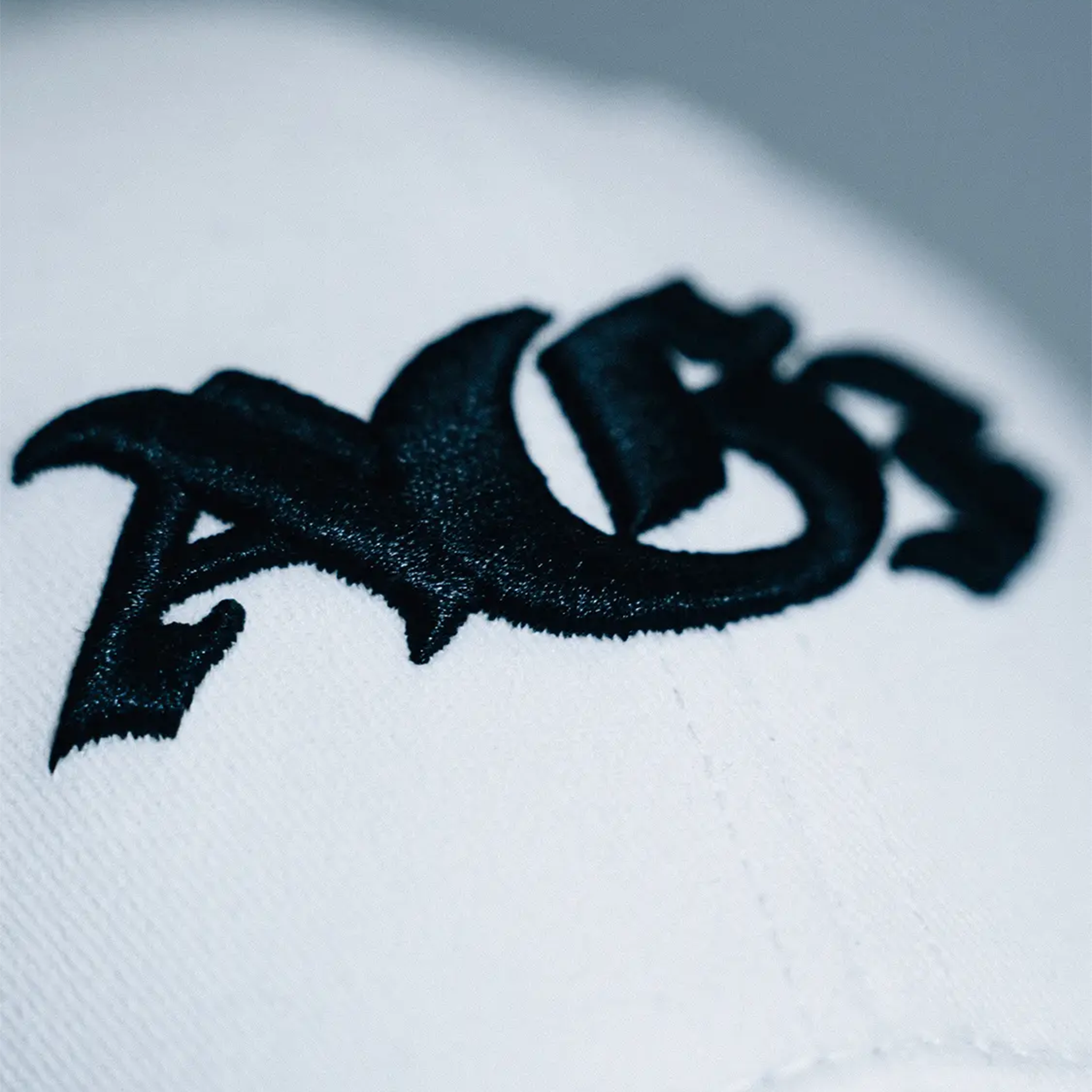 AGF Cap i Hvid m. Blå Broderet Logo