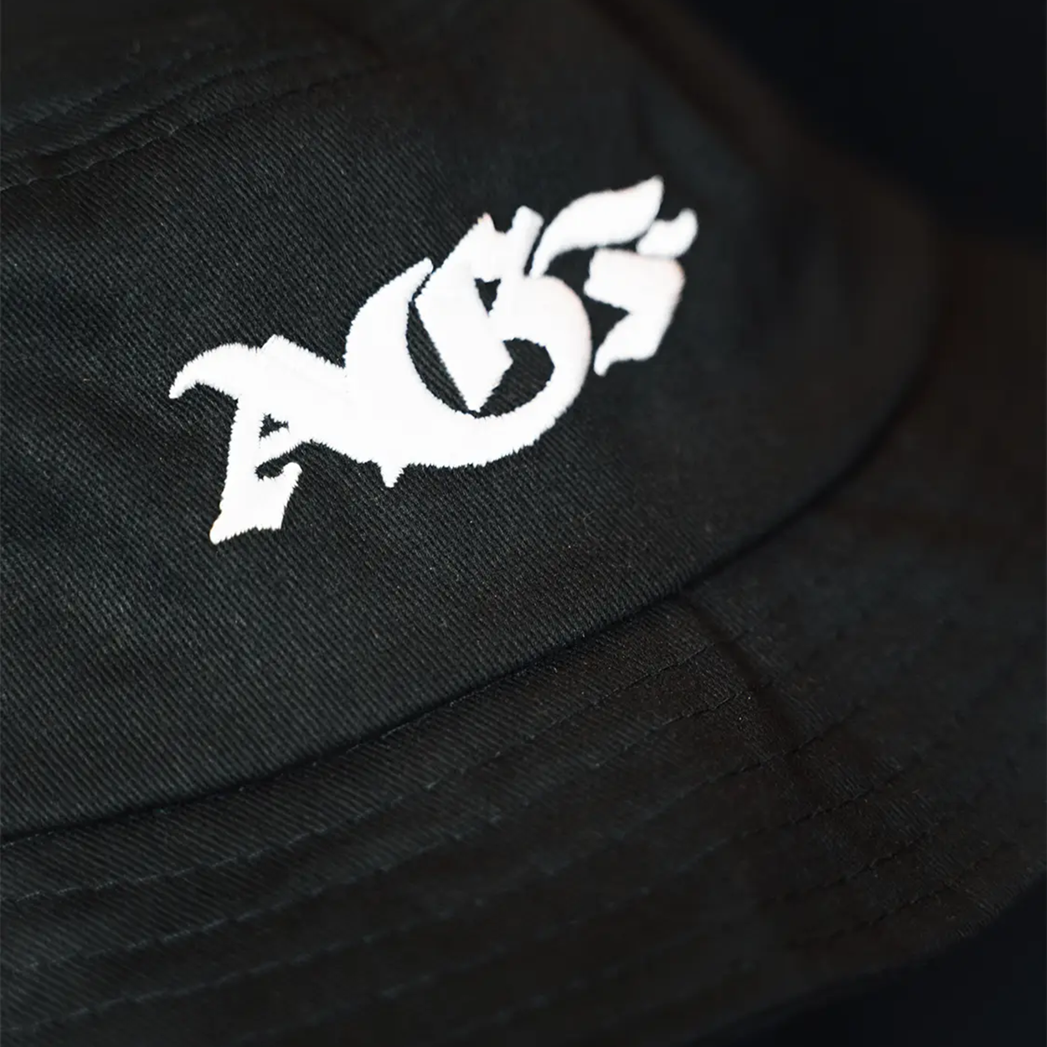 AGF Bøllehat i Sort m. Hvidt Broderet Logo
